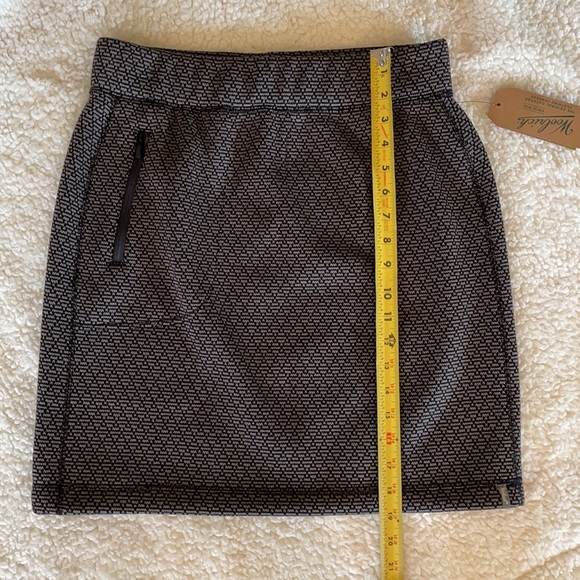 Woolrich Gray Black Fleece Lined Knit Pattern Lochlyn Skirt Small - Picture 5 of 11